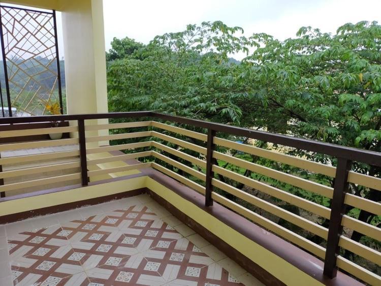 Casa De Flores Alaminos Eksteriør billede